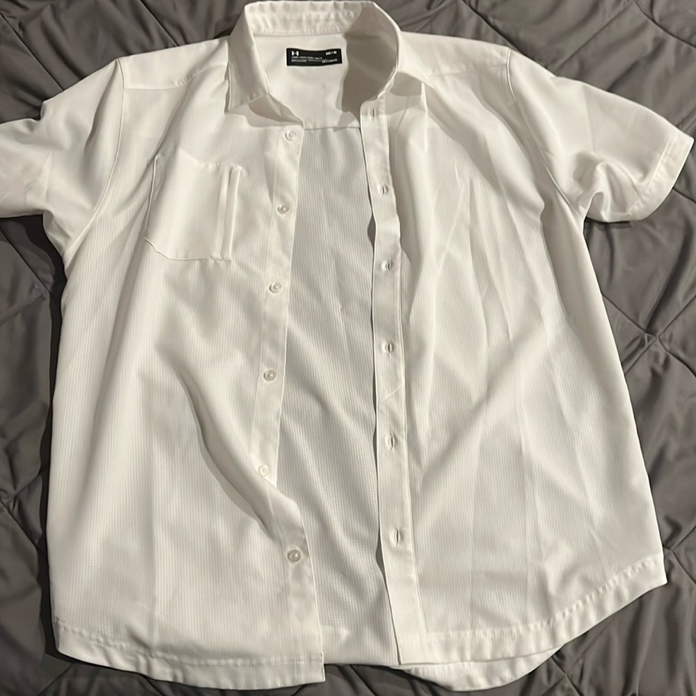 Under armour button up short sleeve shirt